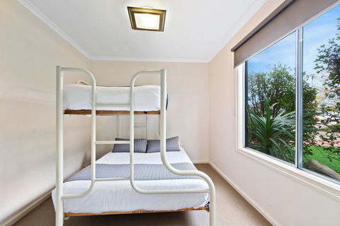 Bellevue On The Lakes - Accommodation Rockhampton 2