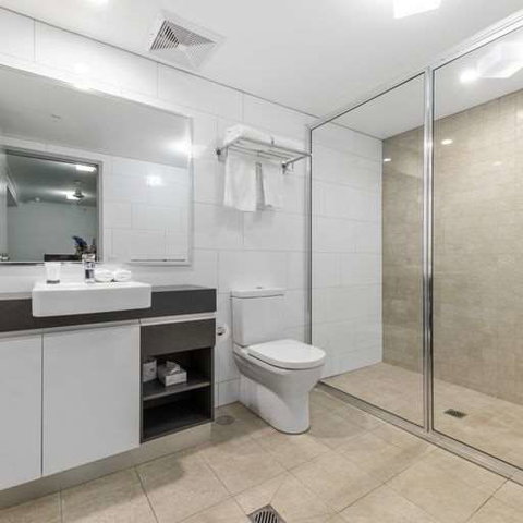 H on Mitchell Apartment Hotel - Accommodation Rockhampton 2