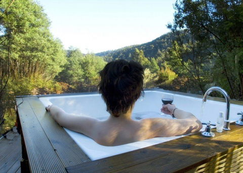 Huon Bush Retreats - Accommodation Rockhampton 2