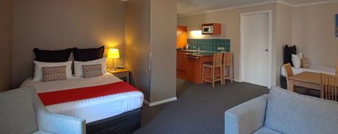 Quest Waterfront Serviced Apartments - Accommodation Rockhampton 2