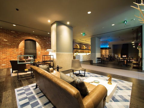 WRAP On Southbank - Accommodation Rockhampton 1