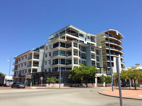 Rockingham Apartments - Accommodation Rockhampton 0