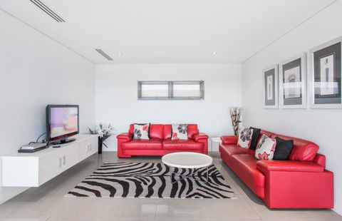 Rockingham Apartments - Accommodation Rockhampton 2