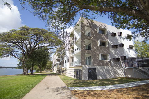 Itara & Jacana Apartments - Accommodation Rockhampton 1