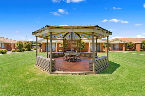 Comfort Inn & Suites King Avenue - Accommodation Rockhampton 2