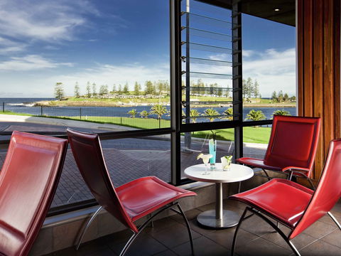 The Sebel Harbour Side Kiama - Accommodation Rockhampton 1