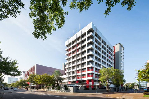 H on Smith Hotel - Accommodation Rockhampton 1