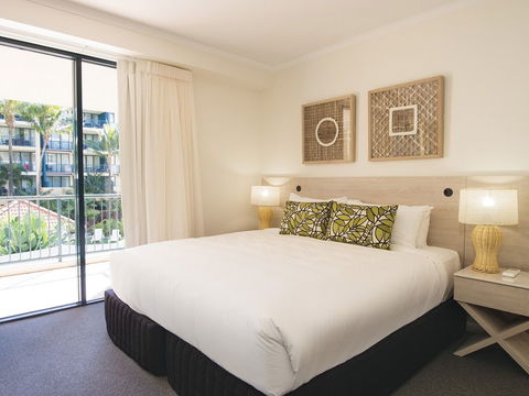 Oaks Seaforth Resort - Accommodation Rockhampton 0