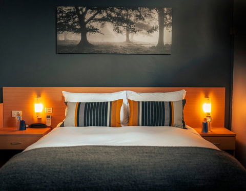 Oriana Motor Inn & Conf Ctr - Accommodation Rockhampton 8