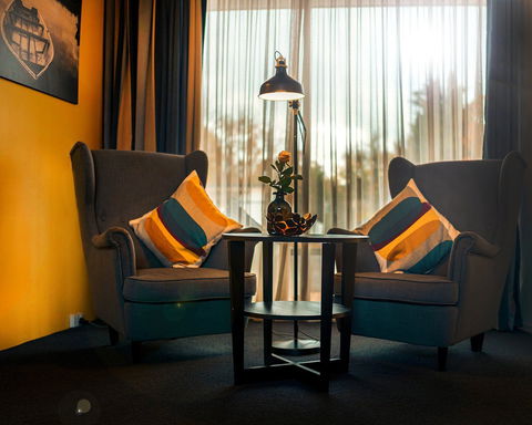Oriana Motor Inn & Conf Ctr - Accommodation Rockhampton 9