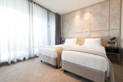 Skye Suites Green Square - Accommodation Rockhampton 6
