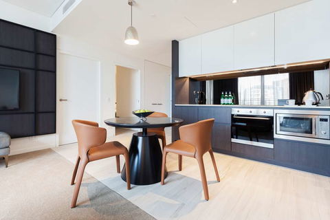 Skye Suites Green Square - Accommodation Rockhampton 11