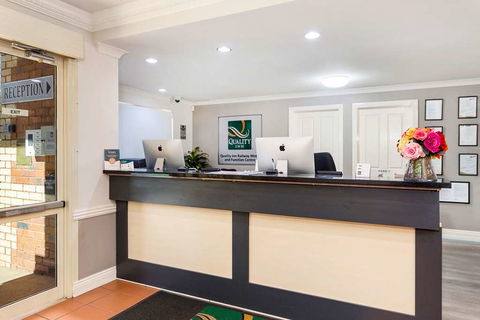 Quality Inn Railway - Accommodation Rockhampton 2