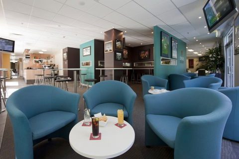 Pacific Suites Canberra - Accommodation Rockhampton 3