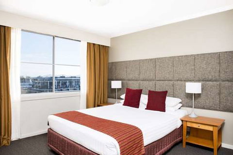 Mantra On Northbourne - Accommodation Rockhampton 3