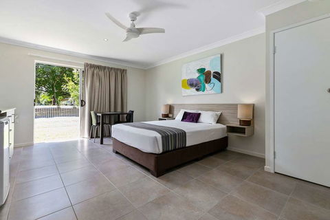 Econo Lodge Beachside - Accommodation Rockhampton 4