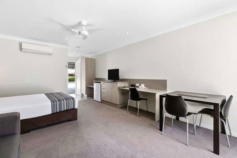 Econo Lodge Beachside - Accommodation Rockhampton 9