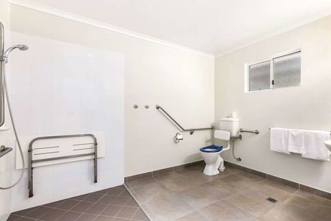 Econo Lodge Beachside - Accommodation Rockhampton 17