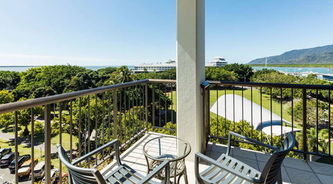 Pacific Hotel Cairns - Accommodation Rockhampton 10