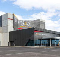Rydges Pit Lane Hotel - Accommodation Rockhampton