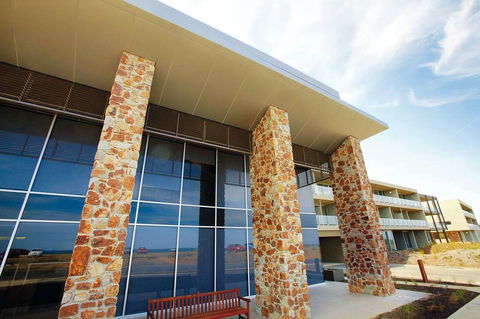 Wyndham Resort Torquay - Accommodation Rockhampton 0