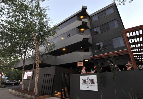 Townhouse Hotel, Wagga - Accommodation Rockhampton 1