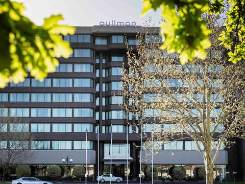 Pullman Melbourne Albert Park - Accommodation Rockhampton 0