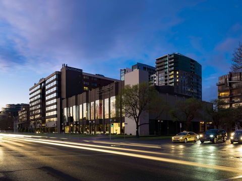 Pullman Melbourne Albert Park - Accommodation Rockhampton 1