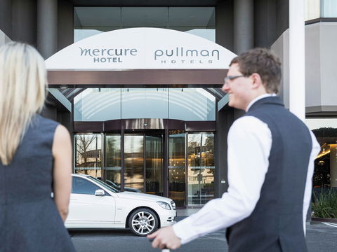 Pullman Melbourne Albert Park - Accommodation Rockhampton 2