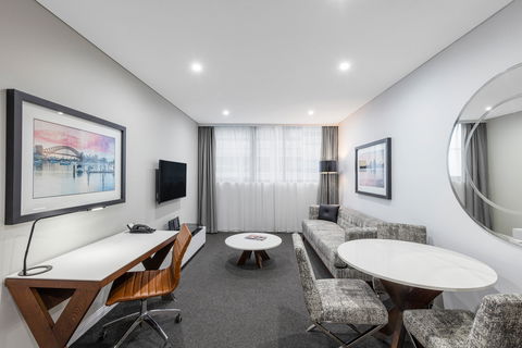 Meriton Serviced Apartments North Sydney - Accommodation Rockhampton 1