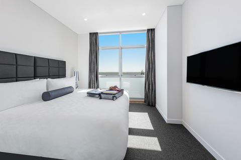Meriton Suites Chatswood - Accommodation Rockhampton 0
