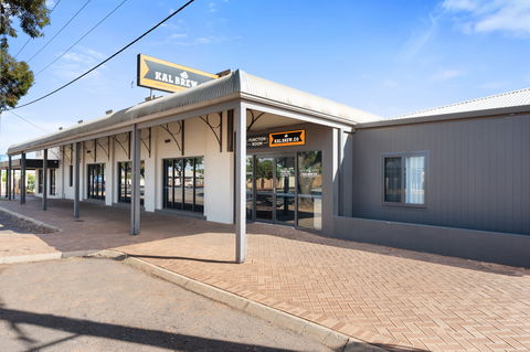 The View On Hannans - Accommodation Rockhampton 1