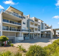 Quality Suites Pioneer Sands - Accommodation Rockhampton