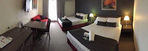 Country Comfort Hunts Liverpool - Accommodation Rockhampton 2