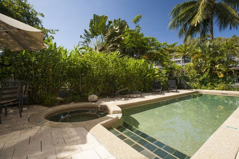 Port Douglas Apartments - Accommodation Rockhampton 2