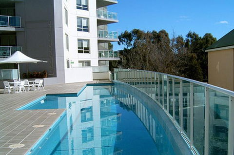 Pacific Suites Canberra - Accommodation Rockhampton 2