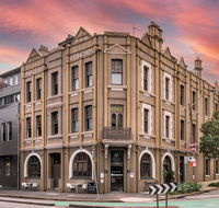 The Vulcan Hotel - Accommodation Rockhampton