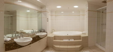 Quality Apartments Adelaide Central - Accommodation Rockhampton 2