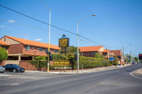 St Georges Motor Inn - Accommodation Rockhampton 0