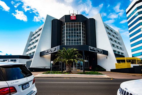 Best Western Plus Hotel Lord Forrest - Accommodation Rockhampton 1
