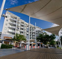 Oaks Waterfront Resort - Accommodation Rockhampton