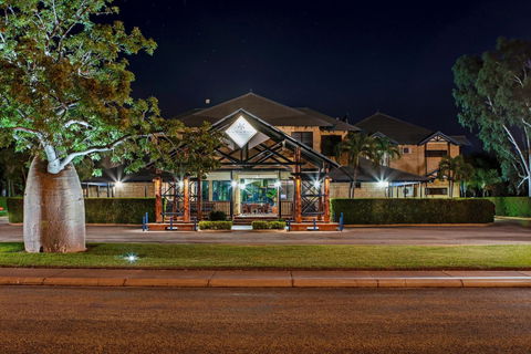Blue Seas Resort - Accommodation Rockhampton 0