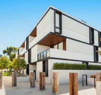 Clayton Serviced Apartments - Accommodation Rockhampton
