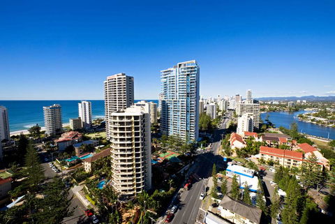 Wyndham Surfers Paradise Resort - Accommodation Rockhampton 0