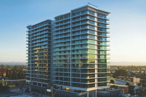 Wyndham Surfers Paradise Resort - Accommodation Rockhampton 2
