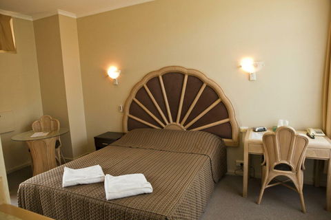 Dawson Motor Inn - Accommodation Rockhampton 1