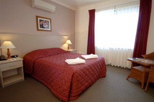 Warners At The Bay Motel - Accommodation Rockhampton 2