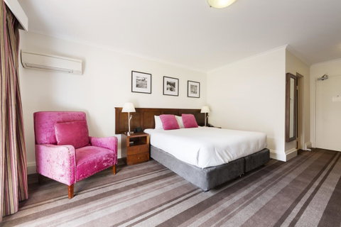 Mercure Canberra - Accommodation Rockhampton 11