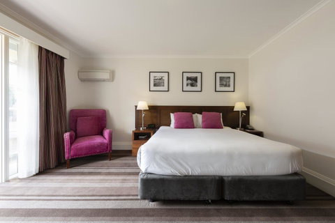 Mercure Canberra - Accommodation Rockhampton 14