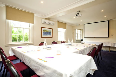 Mercure Canberra - Accommodation Rockhampton 43